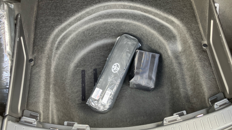 Toyota Corolla Petrol 1.8 VVT-i Hybrid Commercial Auto